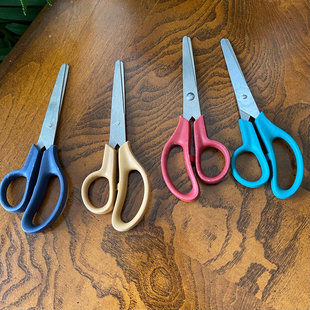 Scissors Multi Color Set of 15 - Picture 2 of 16
